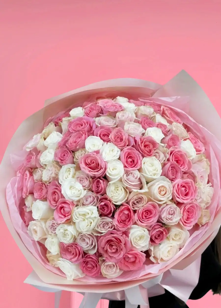 Pastel Dream 121 Adet Karışık Gül Buketi