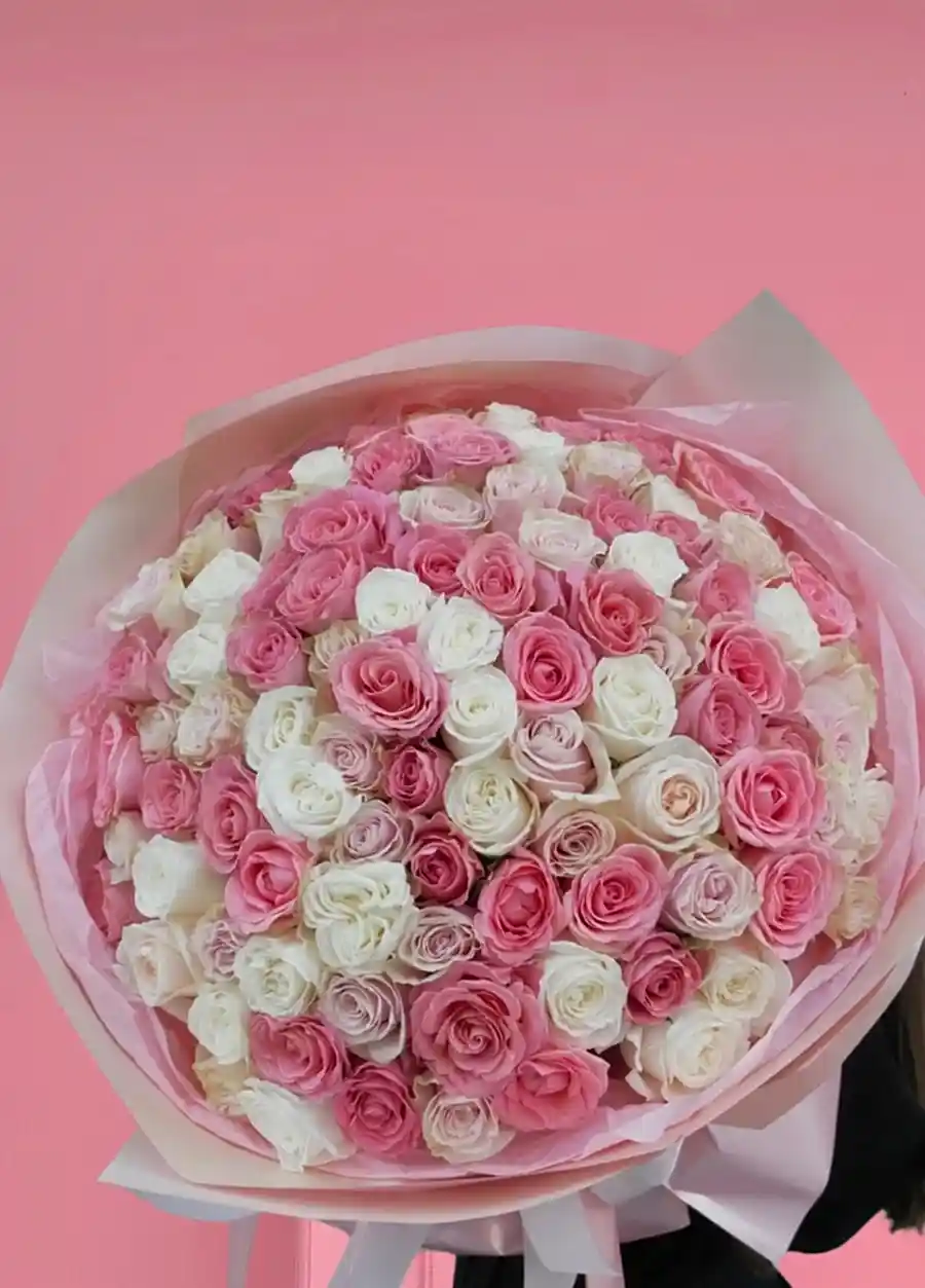 Pastel Dream 121 Adet Karışık Gül Buketi