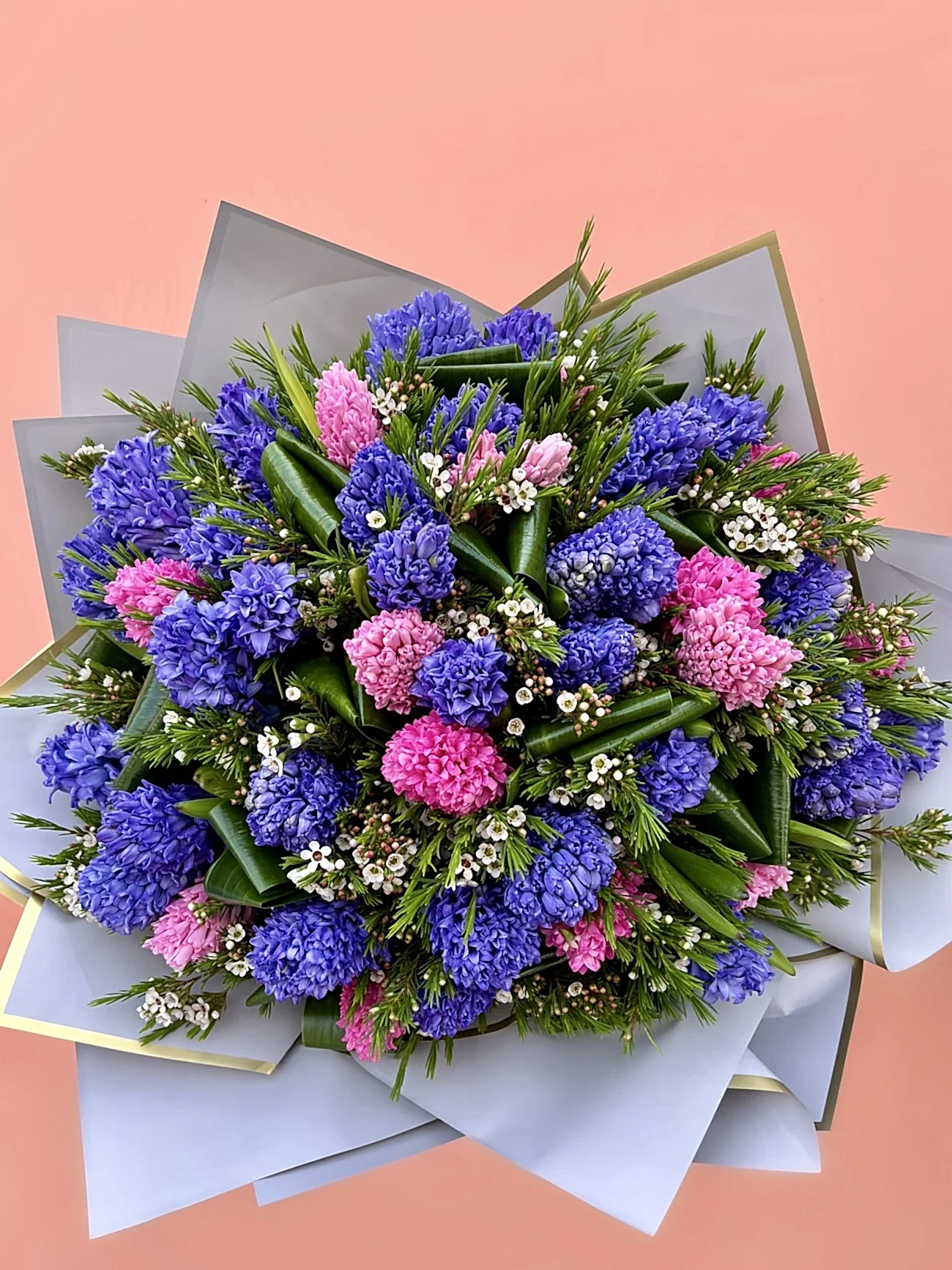 Grand Deluxe Karışık Sümbül Buketi