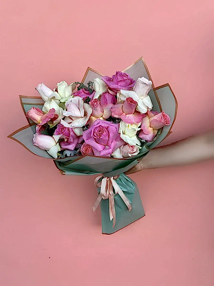 Betty Karışık Gül Buketi