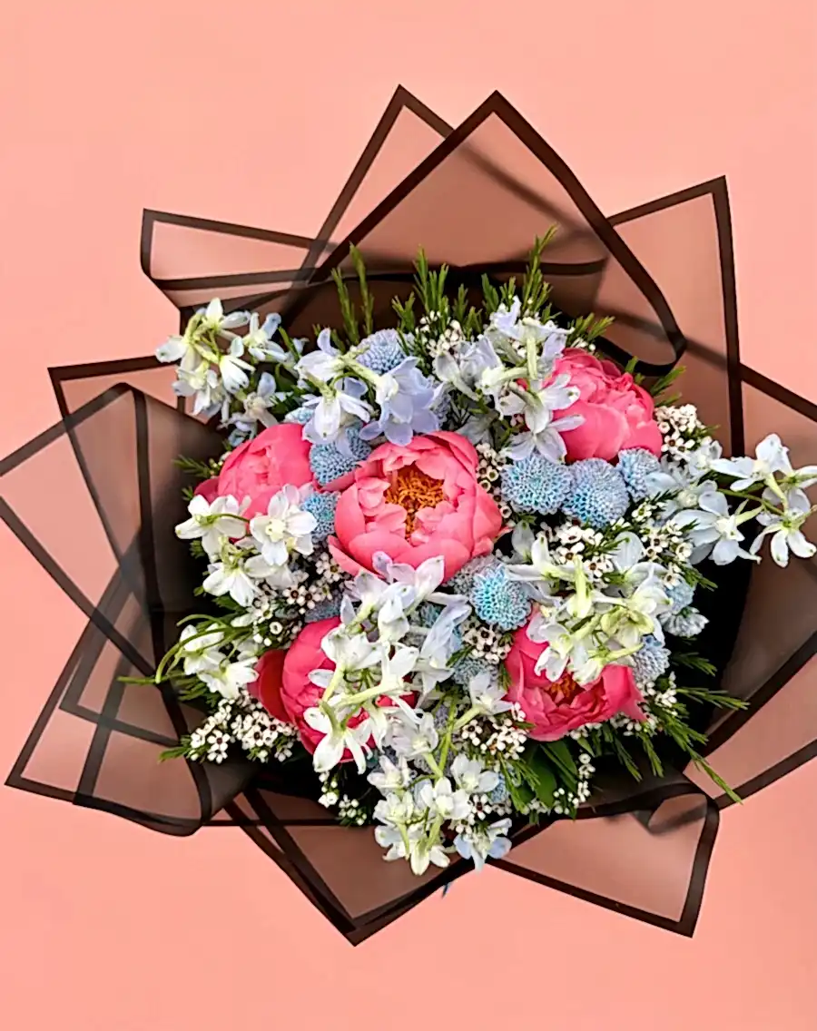 Bubble Gum Mercan Şakayık Buketi