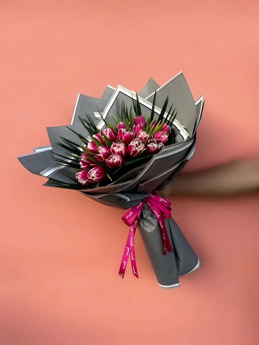 Florie Pembe Lale Buketi