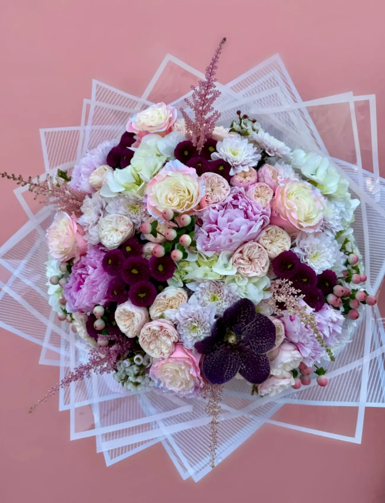 Hearts in Bloom Karışık Lüks Buket