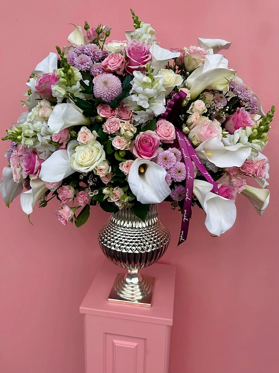 Melania Lüks Aranjman