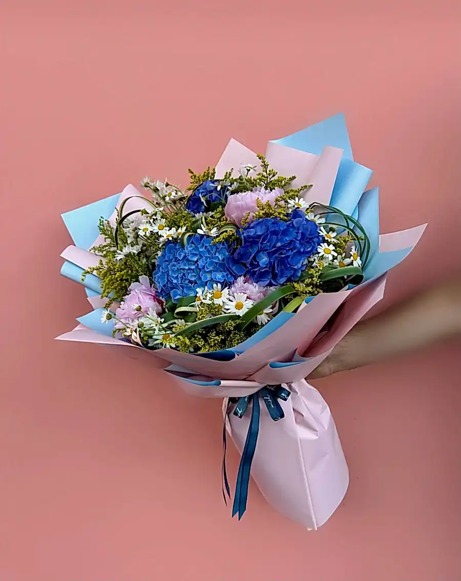 Ortanca & Şakayık & Papatya Buketi