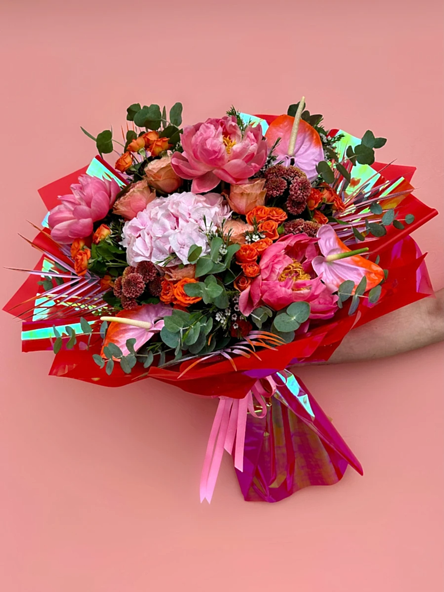 Pink Candy Mercan Şakayıklı Karışık Buket