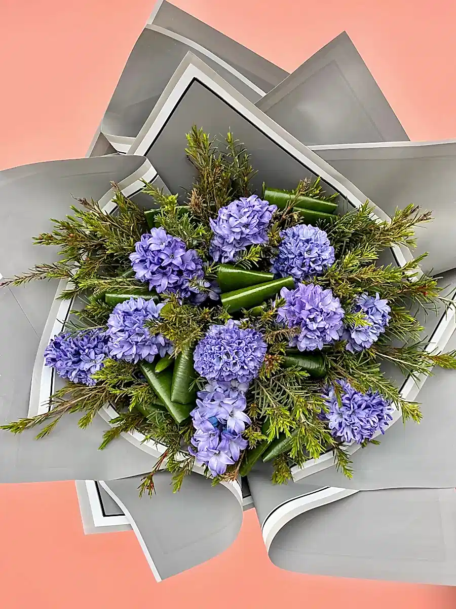 Helen Sümbül Buketi